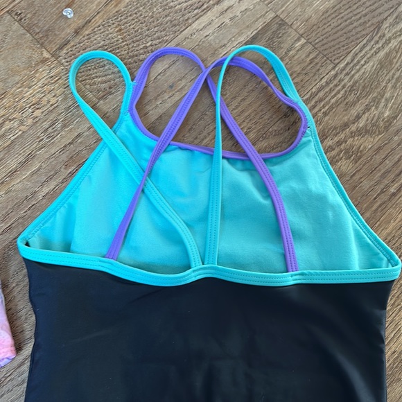 Girls swimsuit bundle size 8 - Picture 7 of 7